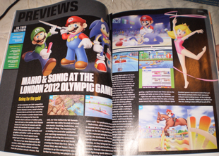 Mariosonicpeachluigi.png
