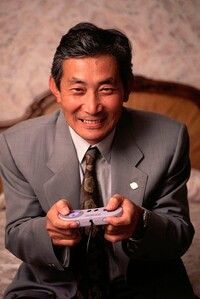 Minoru Arakawa 1992.jpg