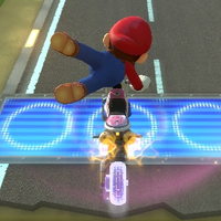 MK8 Mario Bike Trick2.png
