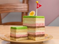 SNW Toadstool Cafe Beanpole Cake.jpg