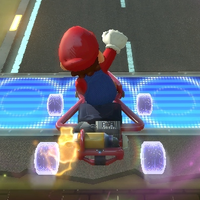 MK8 Mario Trick2.png