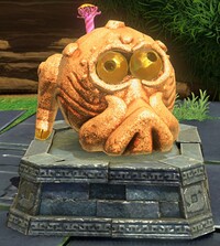 DKB Squeeloid Statue.jpg